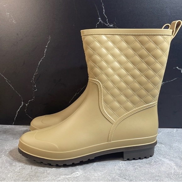NWOT ☔️ Rain Boots Tan Size EU 40 - Picture 1 of 6